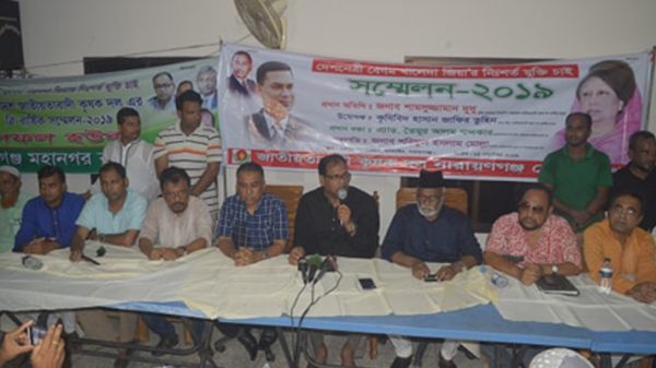 ঘরে ঘরে চাকুরী, কৃষকদের সার দিবে দেয় নাই : দুদু