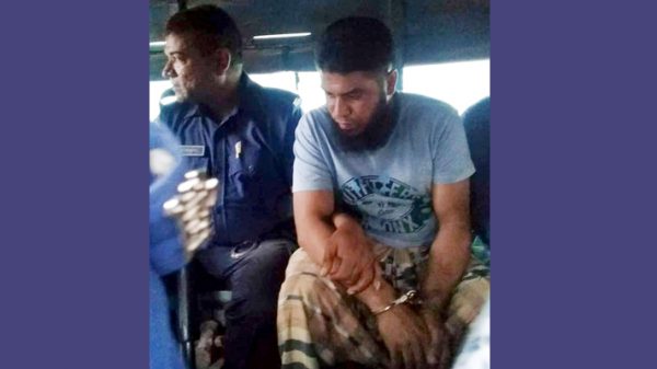 ধামাচাপা দেয়ার চেষ্টা ব্যর্থ : কাশীপুরে যৌন নিপীড়ক হেলাল গ্রেফতার