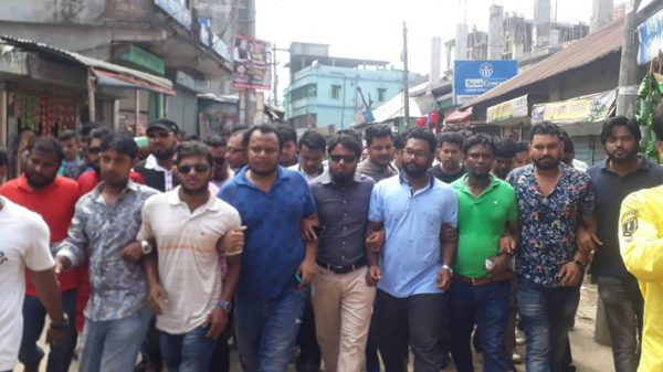 ছাত্রলীগের হাতে কলমের পরিবর্তে অস্ত্র তুলে দেওয়া হয়েছে : সজিব