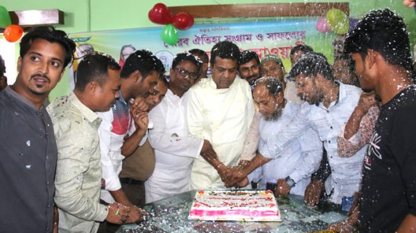 ফতুল্লায় যুবলীগের ৪৭তম প্রতিষ্ঠা বার্ষিকী পালন