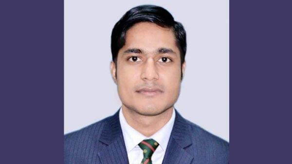 সরকারি গাড়িতে ব্যক্তিগত সফর করেন সোনারগাঁয়ের এসিল্যান্ড!