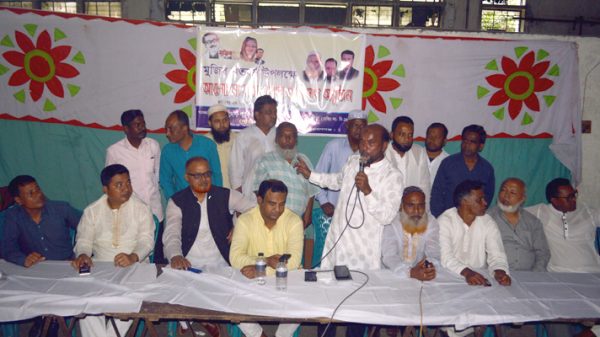 ড্রেজারে কোন সন্ত্রাস, চাঁদাবাজ ও দুর্নীতিবাজদের স্থান নেই : মাহবুব আলম