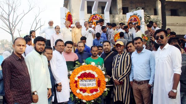 ভাষা শহীদদের প্রতি ফতুল্লা প্রেস ক্লাবের বিনম্র শ্রদ্ধা
