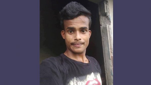 ফতুল্লায় চোর জনি গ্রেপ্তার