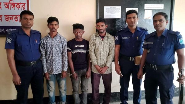 আড়াইহাজারে গার্মেন্টসকর্মীকে হত্যা, স্বামীসহ গ্রেপ্তার ৩