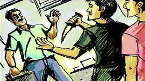 নারায়ণগঞ্জ থেকে গজারিয়া যাওয়ার পথে ছিনতাইয়ের কবলে পুলিশ!
