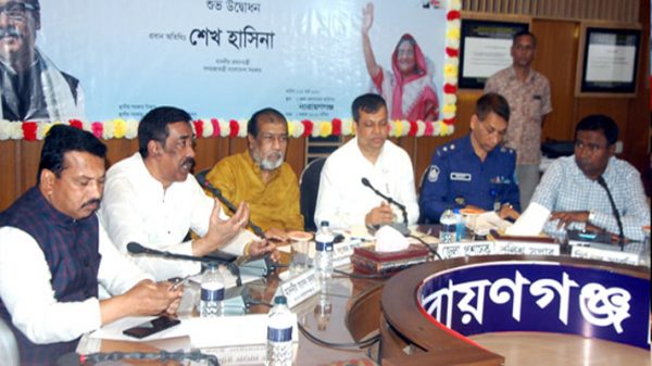 রোড পারমিট নাই, কিন্তু গাড়ি চলছে : শামীম ওসমান
