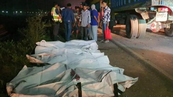সিলেটে মাজার জিয়ারতে যাওয়ার পথে বন্দরের ৬ জন নিহত