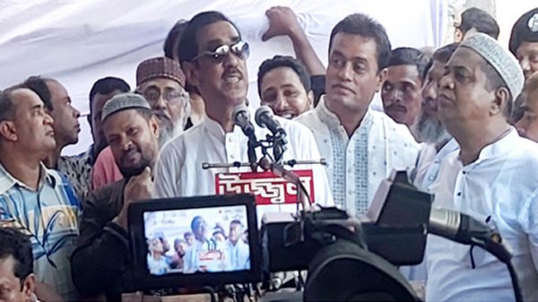 খোদার কসম খেয়ে বলছি বিএনপি ক্ষমতায় আসবেনা : শামীম ওসমান