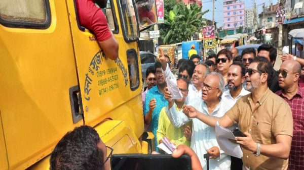 একতরফা নির্বাচনে অংশ নেব না, করতে দেব না : রিজভী