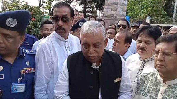 একসময় দারিদ্র্য দেখাতে জাদুঘর নির্মাণ করতে হবে : স্বরাষ্ট্রমন্ত্রী