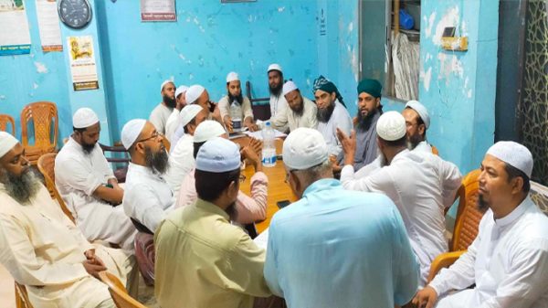 সরকার ১৫ বছরে দেশে লুটপাটতন্ত্র কায়েম করেছে : ইশা আন্দোলন