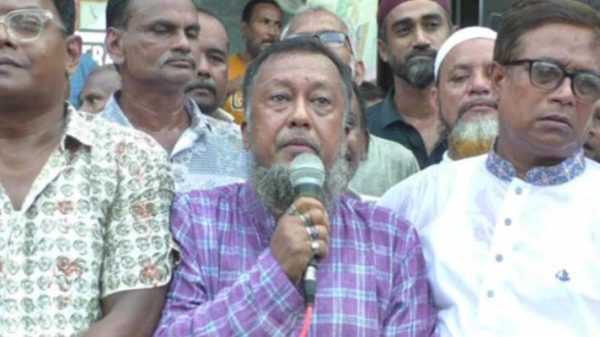 মেয়র আইভীর বাড়ির ইট খুলে নেবার হুমকি বিএনপি নেতা টিপুর