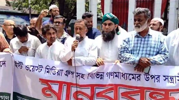 গণমাধ্যমের উপর হামলা হলে রুখে দাঁড়াবো : এড. টিপু