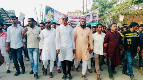 ফতুল্লা থানা বিএনপির সমাবেশে ৬নং ওয়ার্ড বিএনপি ও যুবদলের যোগদান