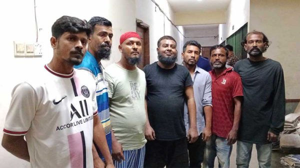 নারায়ণগঞ্জে মিছিলের প্রস্তুতিকালে তিন আ’লীগ কর্মীসহ আটক ৭