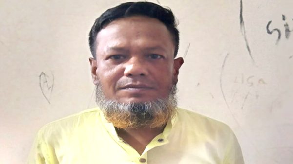 ফতুল্লায় মাদক মামলার পলাতক আসামী বিএনপি নেতা জুয়েল গ্রেপ্তার