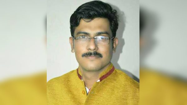 গণতন্ত্র প্রতিষ্ঠায় সৎ ও নিরপেক্ষ ভূমিকাই হতে পারে উত্তরণের পথ : রাজীব