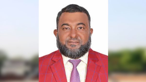 চেয়ারম্যান রশিদকে পুনরায় তার দায়িত্বে বহাল রাখলো হাইকোর্ট