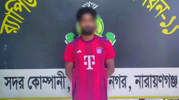 ফতুল্লায় ইজিবাইক চালক হত্যায় প্রিন্স মামুন গ্রেপ্তার