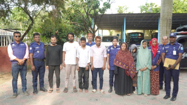 দ্বিতীয় স্ত্রী ও তার পরকীয়া প্রেমিকের হাতে খুন নয়ন : এসপি