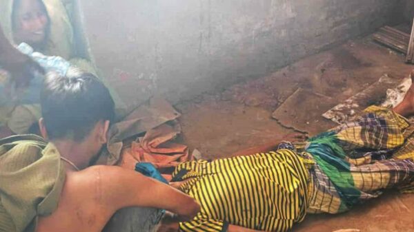 ফতুল্লায় পরিত্যক্ত দোকান থেকে যুবকের লাশ উদ্ধার