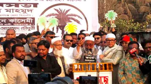 গিয়াসউদ্দিন সন্ত্রাসী মাদক ব্যবসায়ী ভূমিদস্যুদের ওস্তাদ : কাসেমী