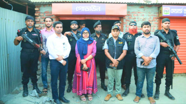 ফতুল্লায় অবৈধ ডিজেল বিক্রি, প্রতিষ্ঠানকে জরিমানা